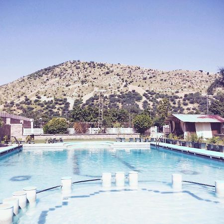 Ritumbhara Hotel & Resort Alvar Kültér fotó